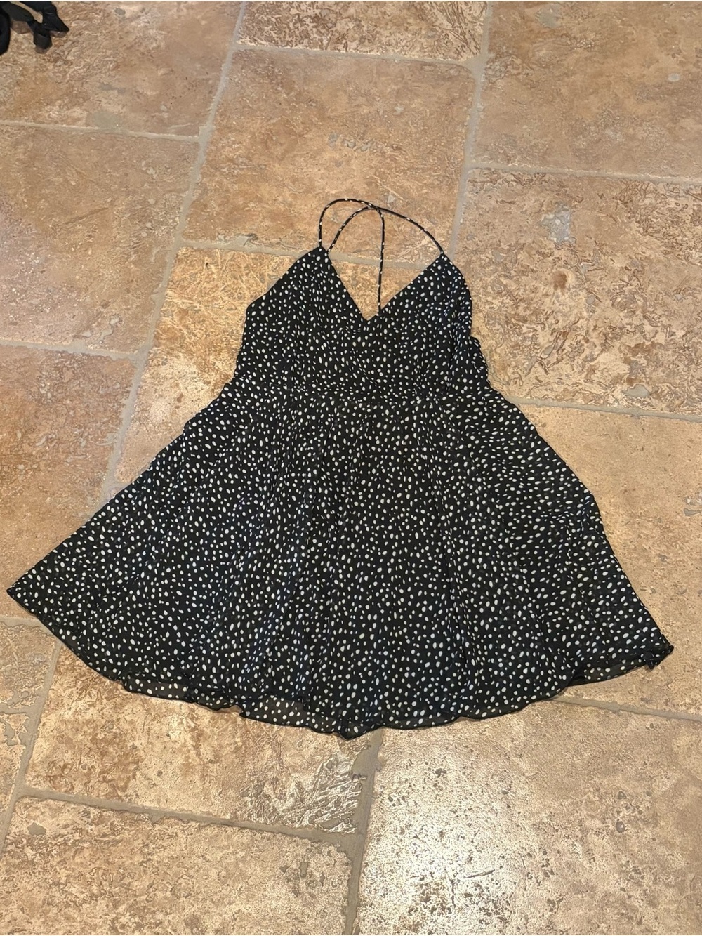 FOREVER 21 Black Spotted V-Neck Summer Mini Dress Size Medium